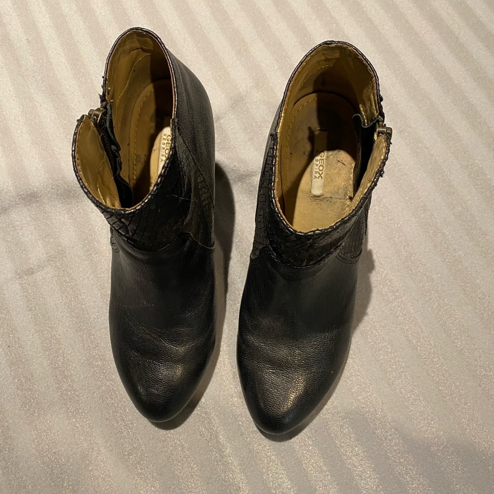 Black Leather Ankle Boots -Geox